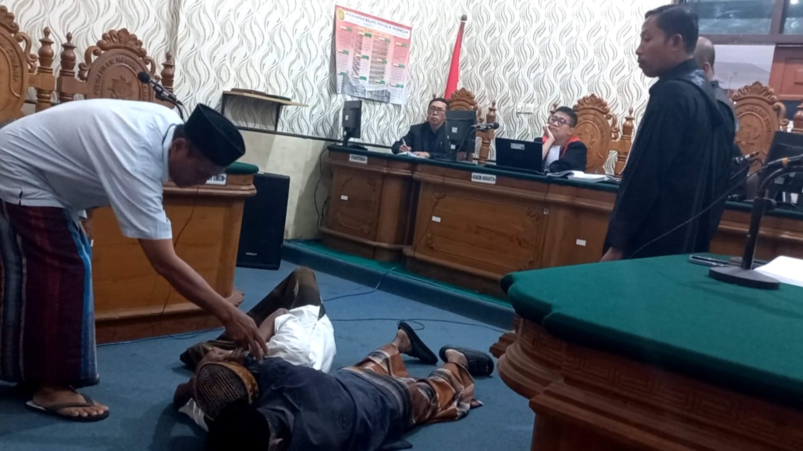 Babak Baru Sidang Sapudi: Diperiksa Sebagai Terdakwa, Asip Cs Kompak Bantah Lakukan Penganiayaan