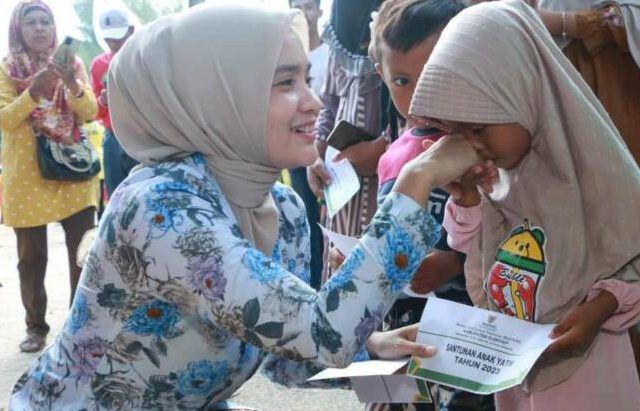 Gak Pake Mahal! Ketua PKK Sumenep Ajak Emak-Emak ‘Gas’ Makan Ikan Biar Anak Auto Pintar & Bye-Bye Stunting!