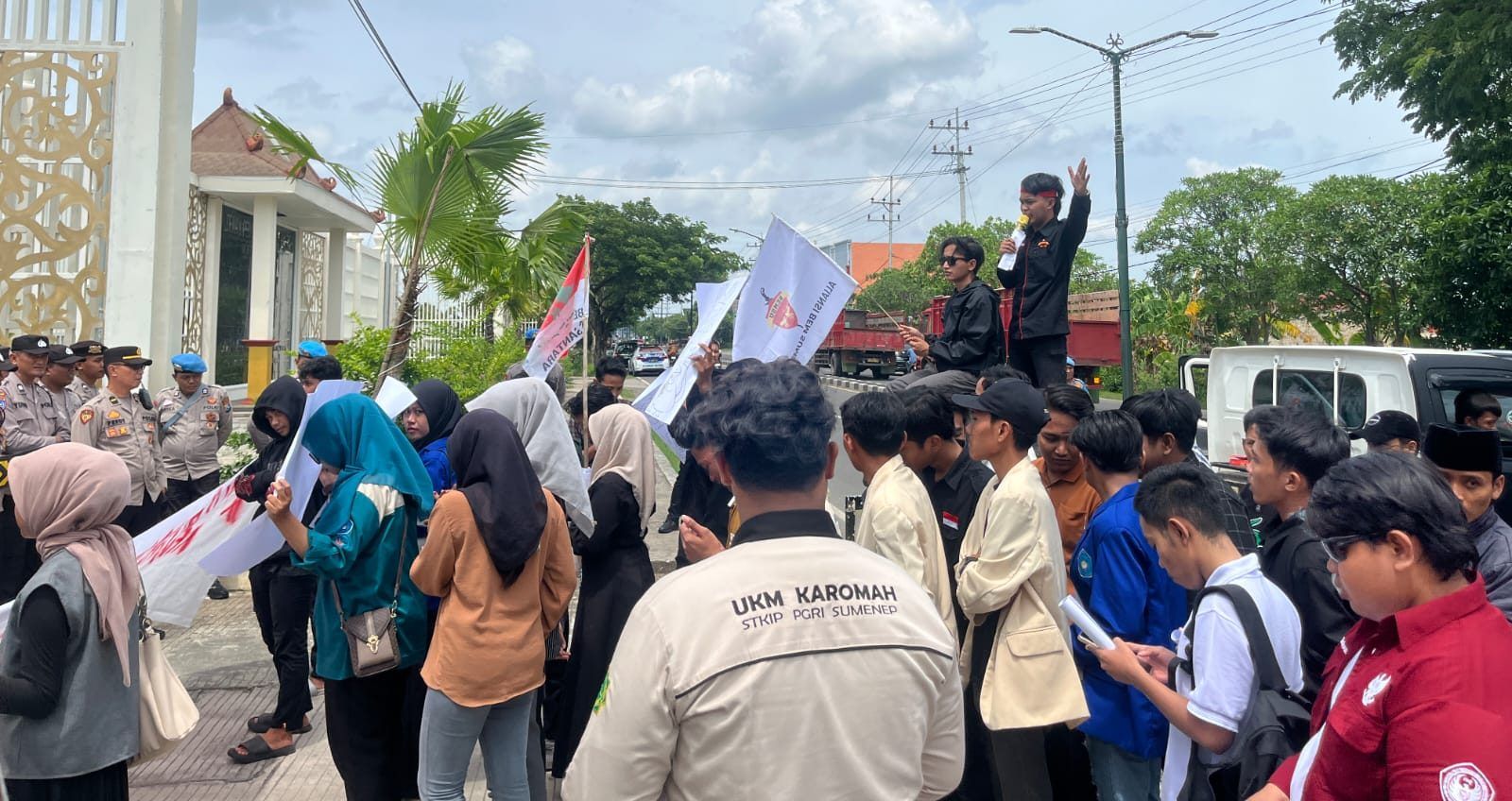 Tolak Pilkada Tidak Langsung, BEM Sumenep Desak DPRD Bersikap Tegas