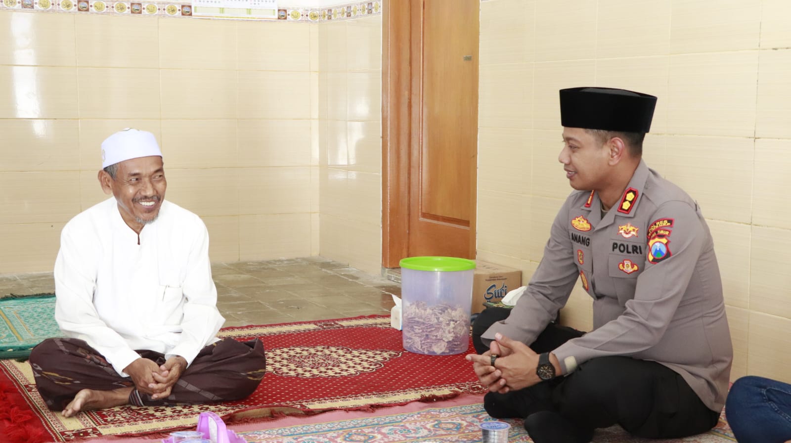 Kapolres Sumenep Jalin Silaturahmi dengan Ketua MUI Kabupaten Sumenep