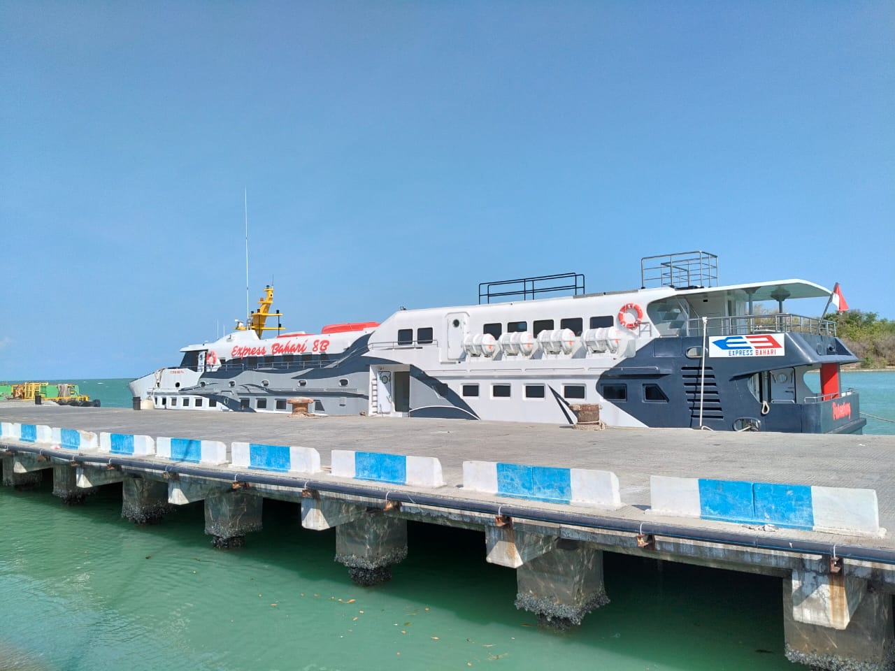 Mendadak Seluruh Pelayaran dari Pelabuhan Kalianget Dihentikan Total