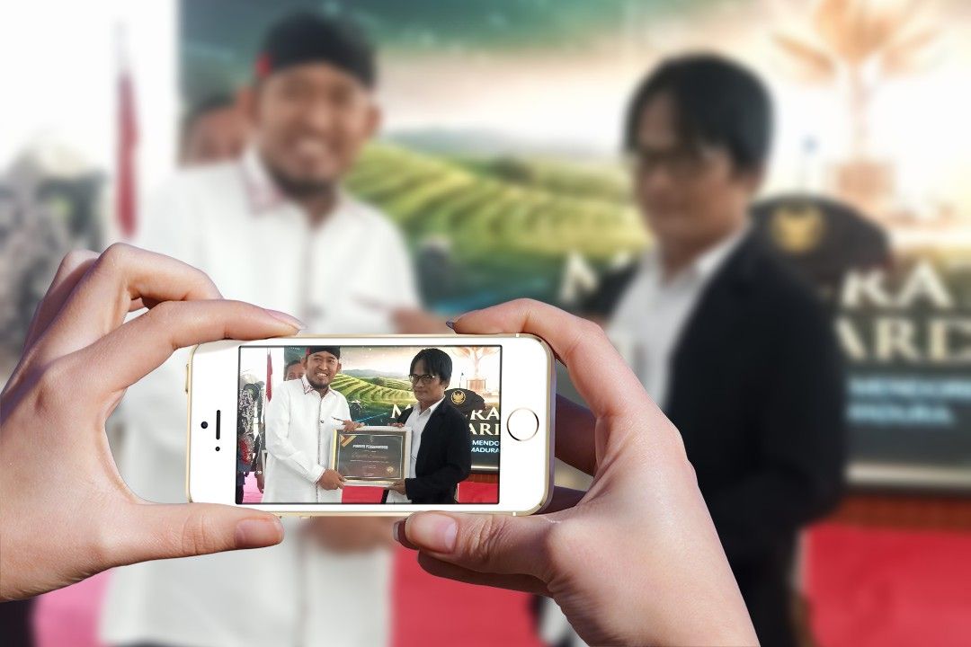 Simbol Kemandirian Pertanian: Bupati Sumenep Dinobatkan Sebagai Grand Master of Food Sovereignty