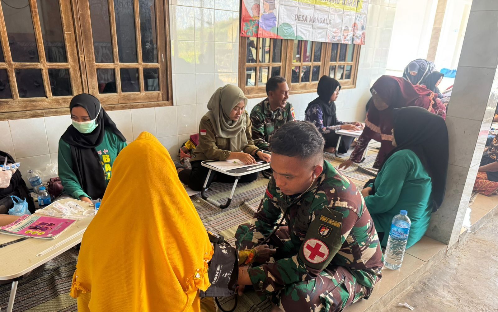 Satgas TMMD 127 Hadirkan Layanan Posyandu ILP, Balita dan Lansia Desa Mandala Terlayani