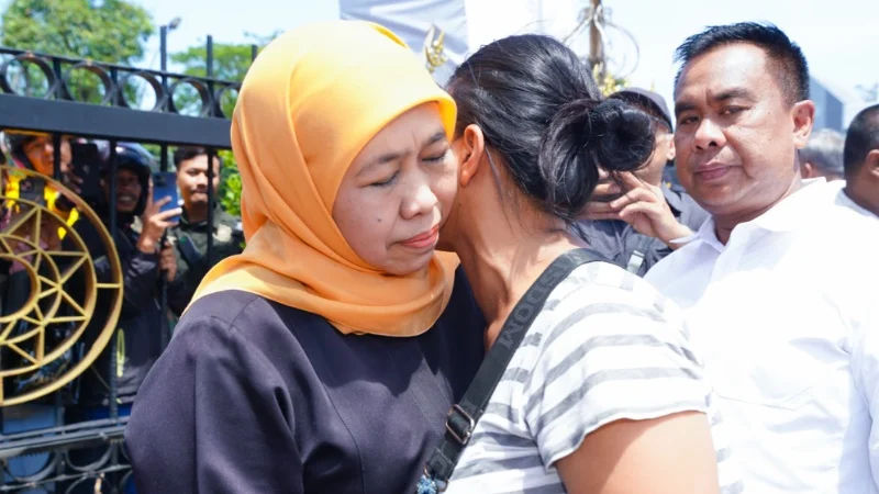 Instruksi Khofifah: THR Wajib Cair H-7, Pengusaha Jatim Jangan Coba-Coba Menunda!