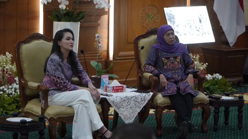 Misteri “Kapal Kosong” Tol Laut: Khofifah & Sherly Tjoanda Putar Otak Jinakkan Inflasi Jatim-Malut