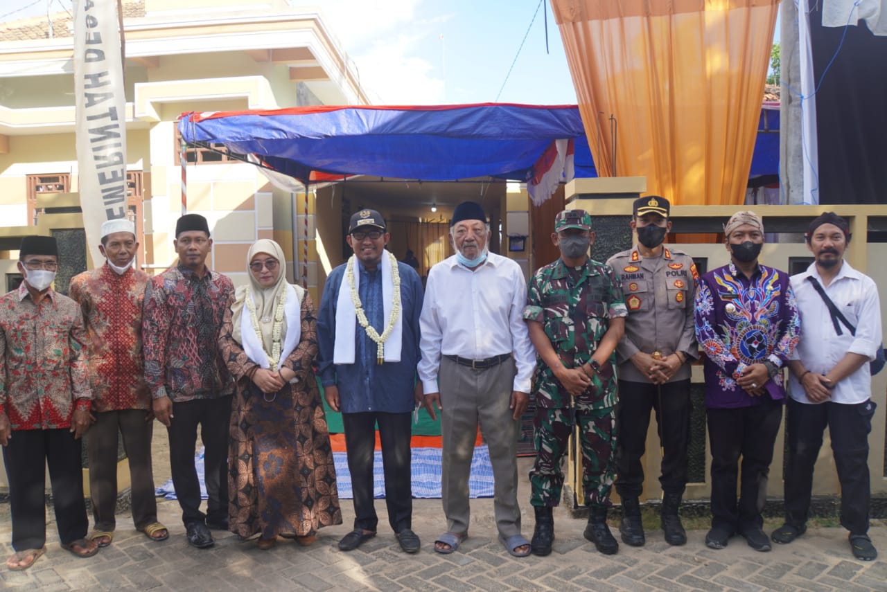 Dampingi  Bupati Fauzi, Dandim Takjub Keindahan Pulau Gua-Gua Di Raas