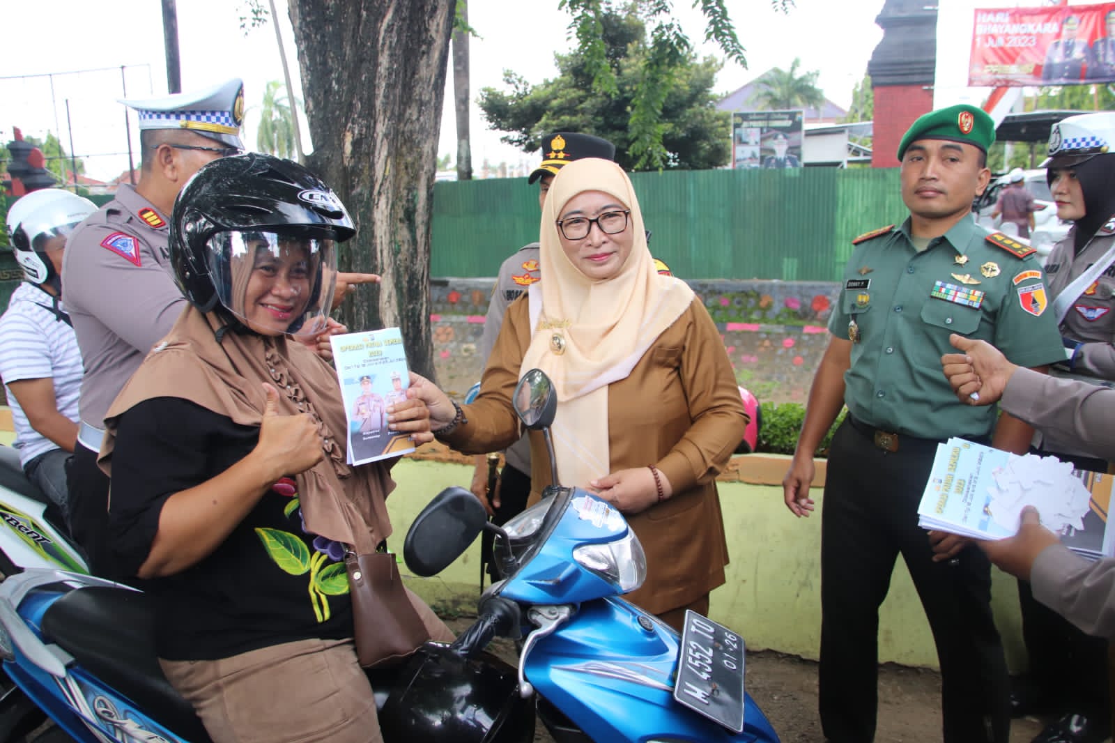 Polres Sumenep Gelar Pasukan Operasi Patuh Semeru 2023 Polres Sumenep Gelar Pasukan Operasi Patuh Semeru 2023