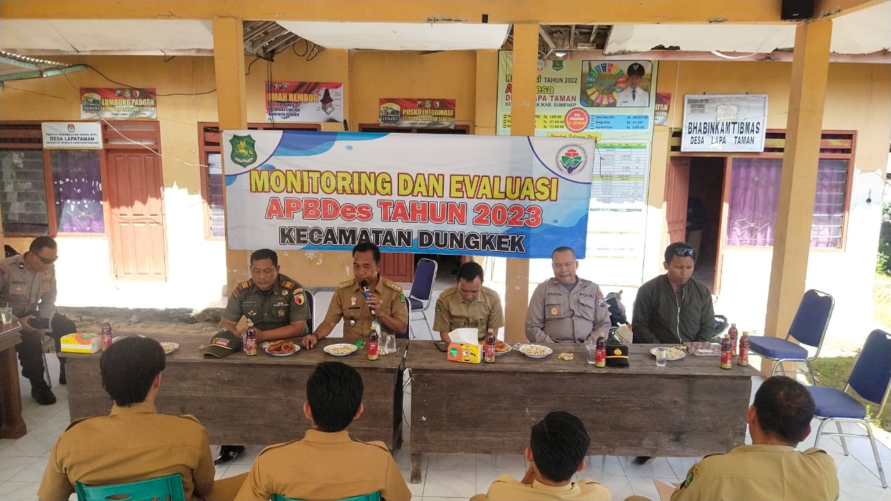 Danramil 17 Dungkek Hadiri Monitoring Dan Evaluasi Dana Desa Tahun 2023 Danramil 17 Dungkek Hadiri Monitoring Dan Evaluasi Dana Desa Tahun 2023
