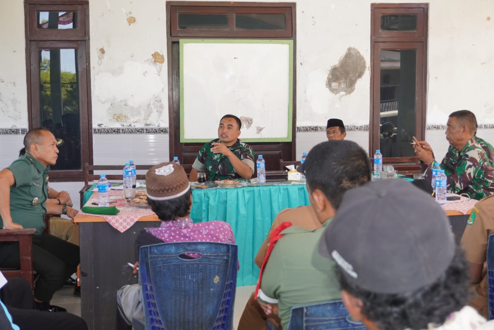 Dandim 0827/Sumenep Sosialisasikan Tanam Jagung Silase di Muangan Dandim 0827/Sumenep Sosialisasikan Tanam Jagung Silase di Muangan
