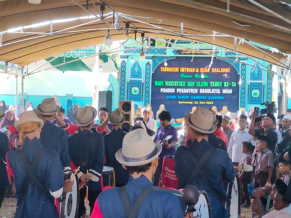 Ribuan Pengunjung Banjiri Panggung Parade TIMARI 2023