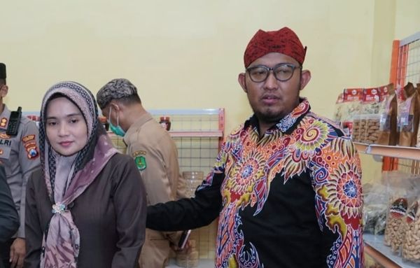 Mall UMKM,Bupati Fauzi: Upaya pengembangan usaha berbasis potensi  daerah