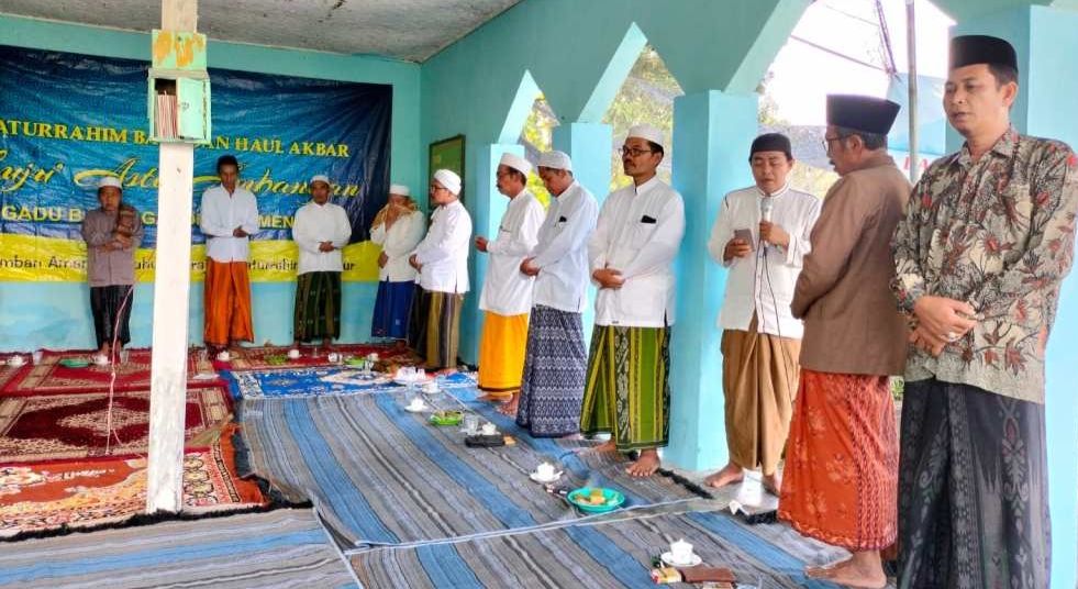 Haul Akbar ke-11 Bhujuk Ambangan Dibanjiri Ribuan Umat Dan Tokoh Pesantren