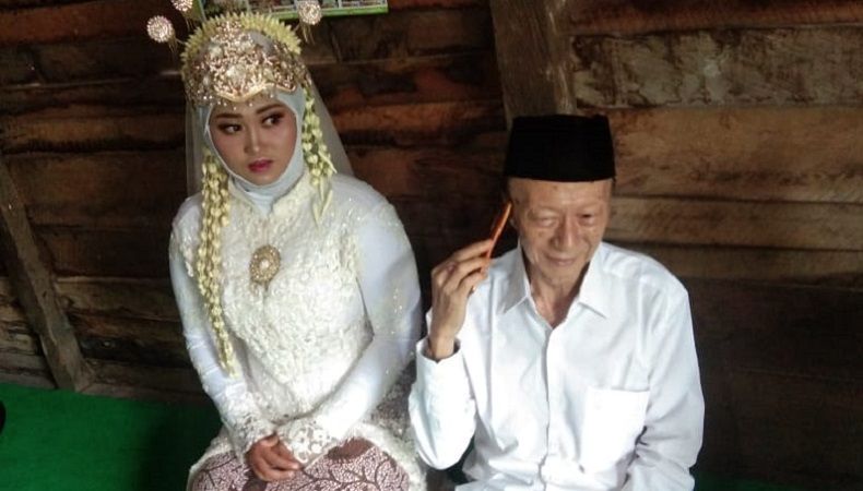 9 Kali Menikah, Kakek 68 Tahun Lamar Gadis 19 Tahun dengan Mahar Motor