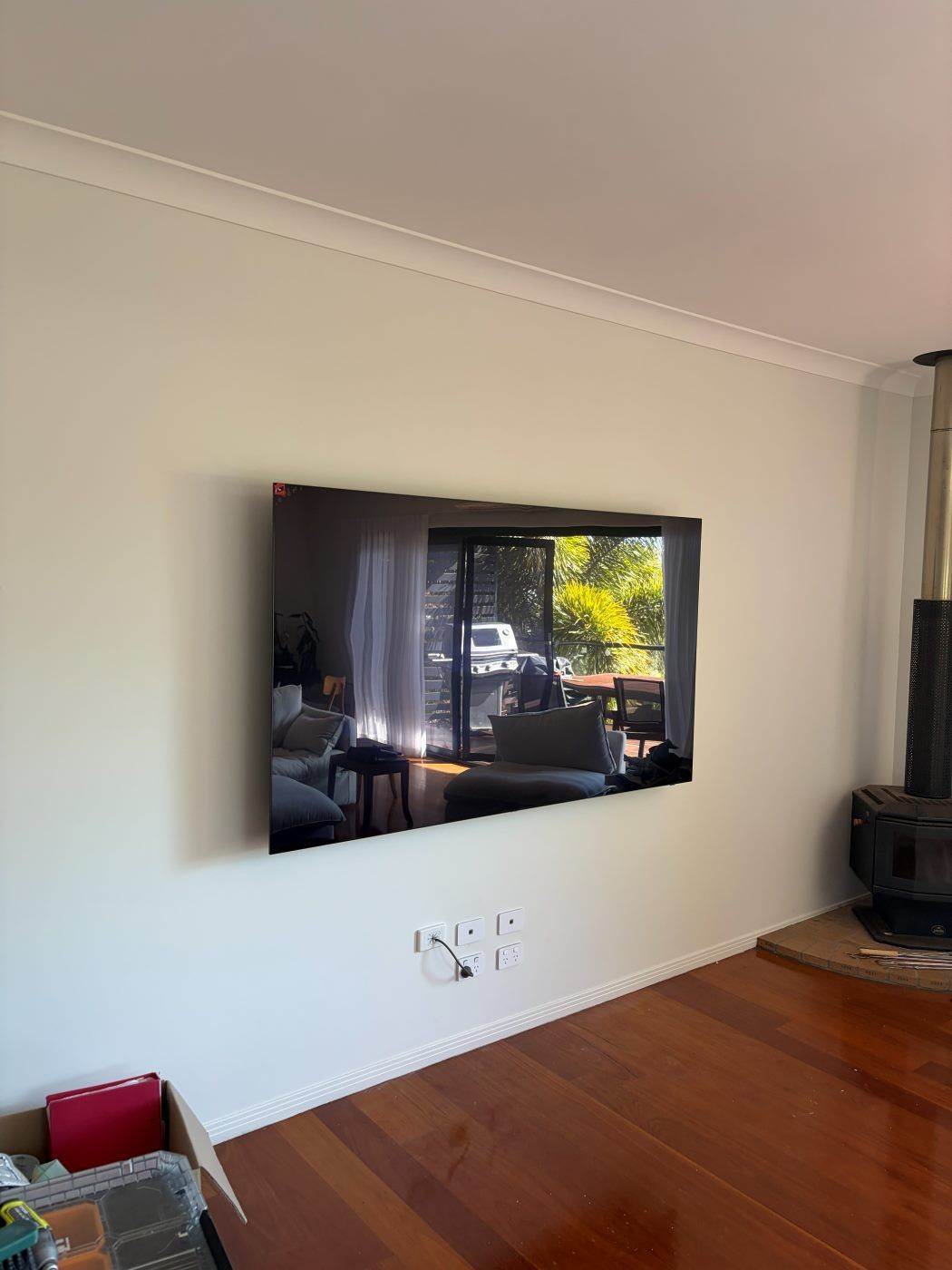 TV wall mounted by Mountify — install 24