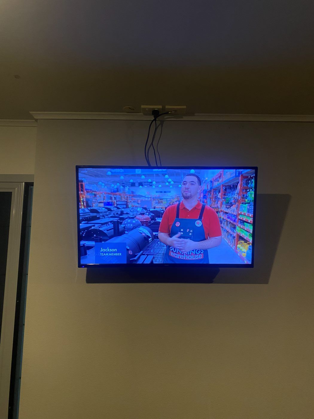 TV wall mounted by Mountify — install 31