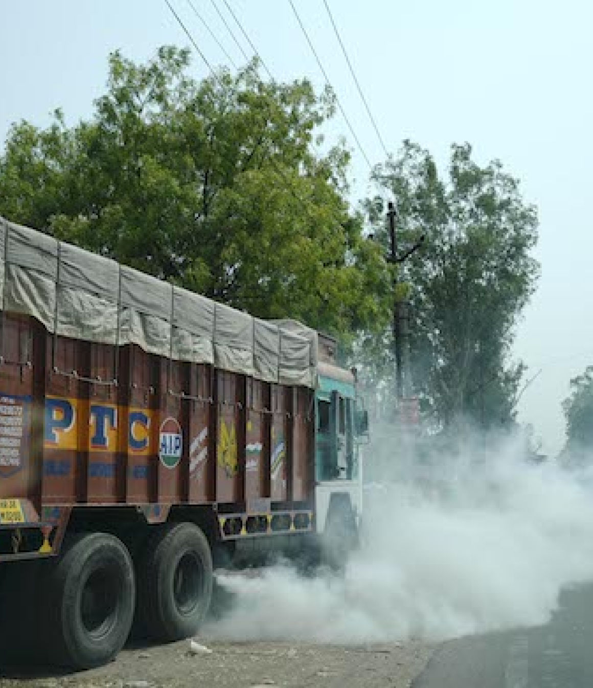 Freight transport pollution