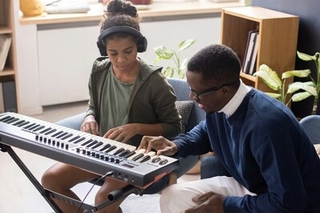 Image 1 from @mobilemusicphilly's post