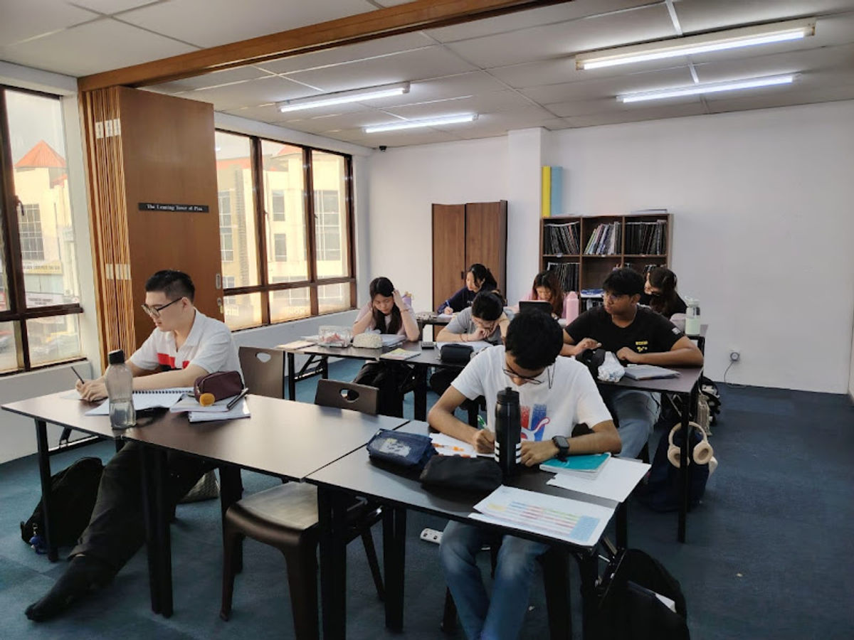 JK Martin International Academy - Photo 1