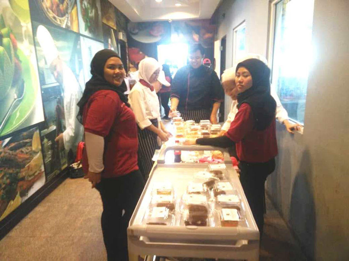 Cosmopoint College Kota Kinabalu - Photo 2