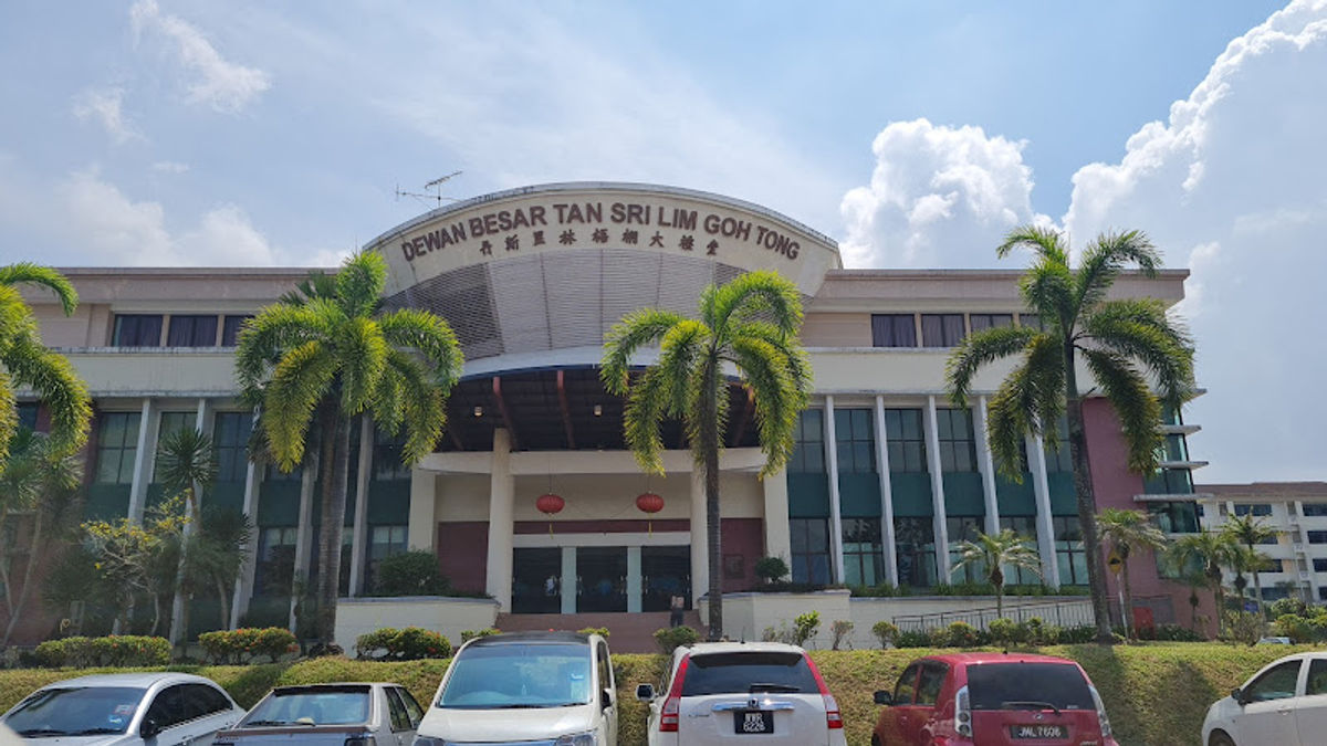 Foon Yew High School Kulai - Photo 1