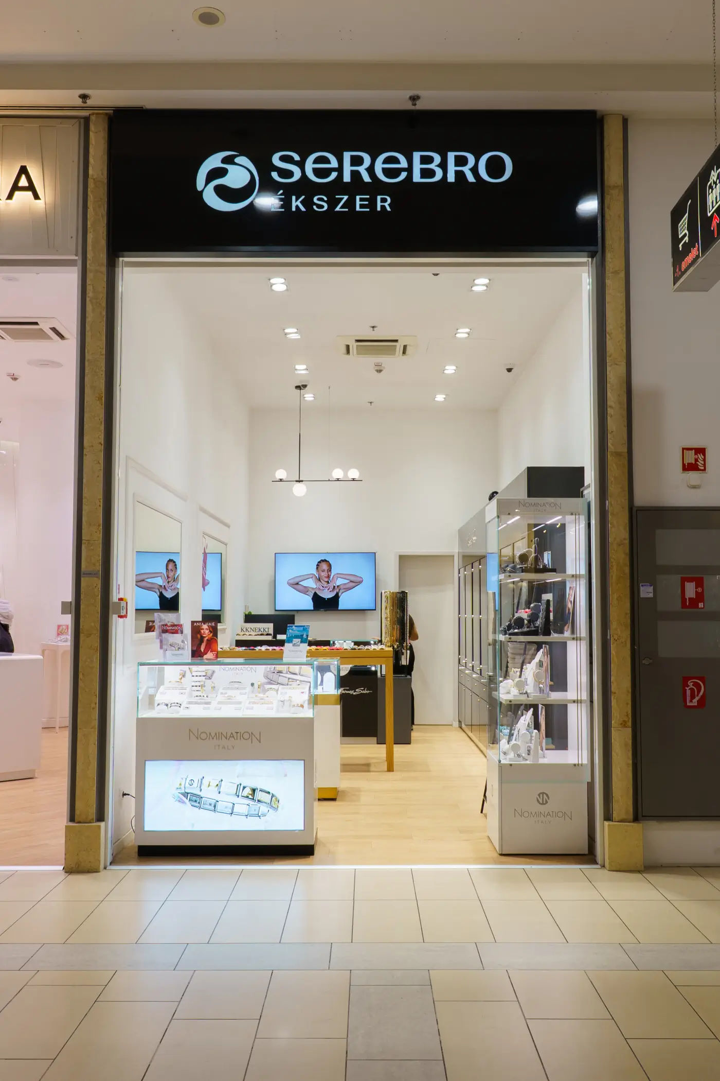 Serebro óra és ékszerüzlet üzlet