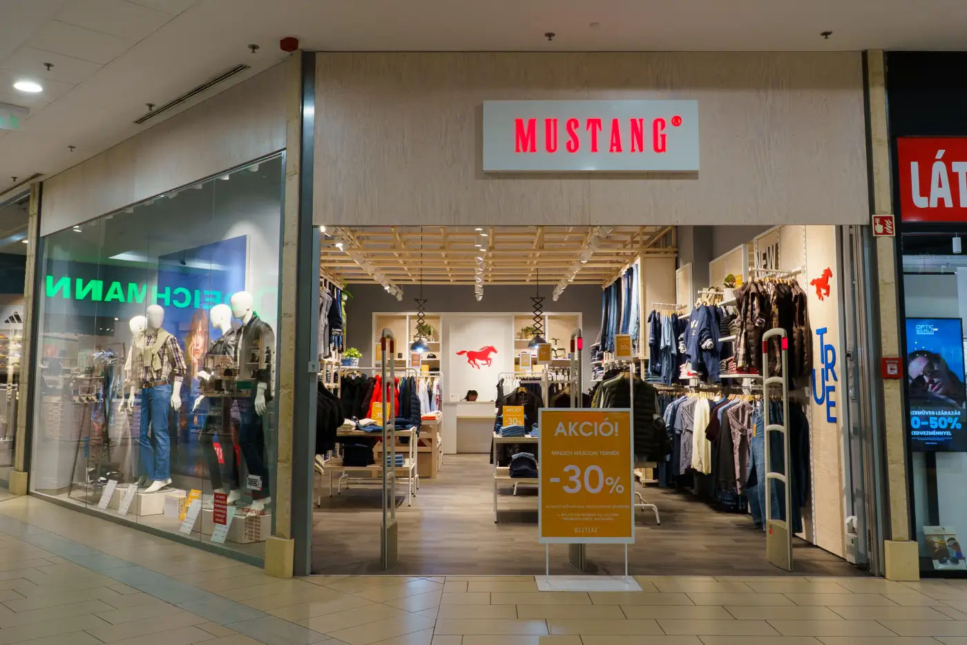 Mustang üzlet