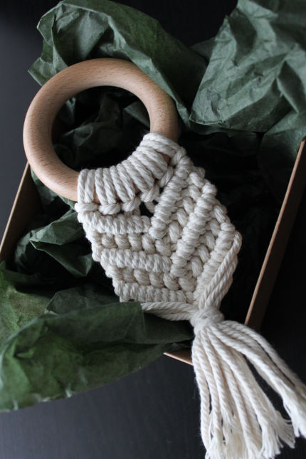 žaislai | kramtukai | Kramtukas "verstas pynimas" 19 cm
