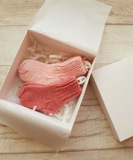 Kojinaičių komplektas 8 ir 9 cm pirmosios kojinaitės naujagimiui avalynė | kojinės | Kojinaičių komplektas 8 ir 9 cm pirmosio