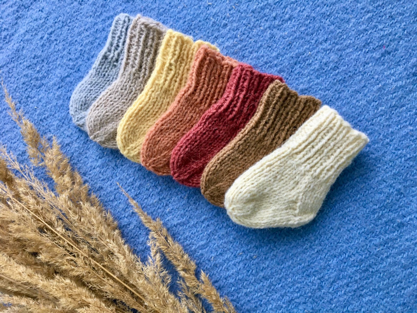 avalynė | kojinės | kandančios šiurkščios vilnonės kojinytės