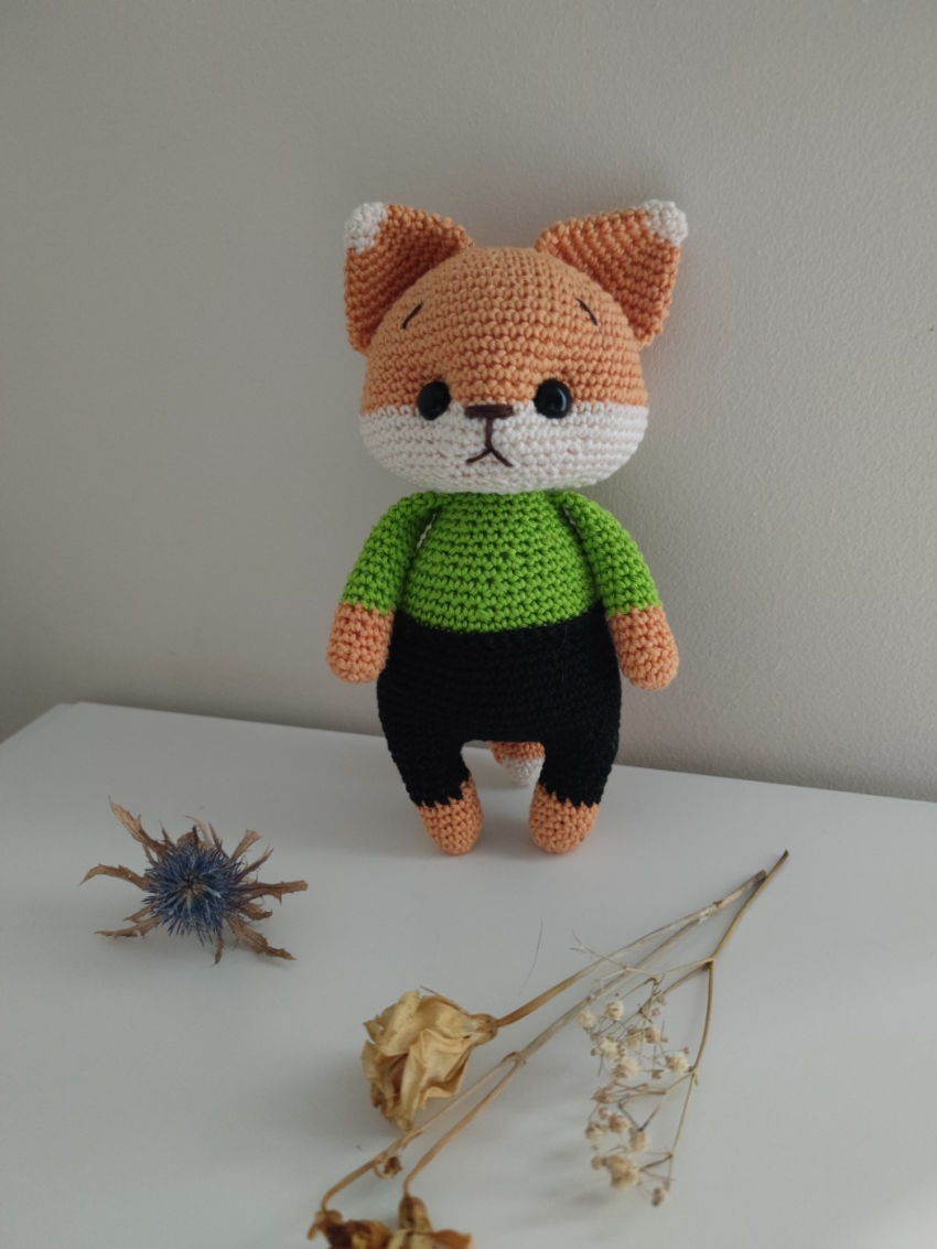 Nertas žaislas lapiukas 25 cm ilgio žaislai | minkšti | nertas žaislas lapiukas 25 cm ilgio