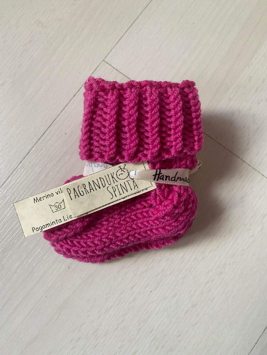 Megztos rankomis 100 proc. merino vilnos naujagimio kojinytės 9-10 cm. avalynė | kojinės | megztos rankomis 100 proc. merino vilnos