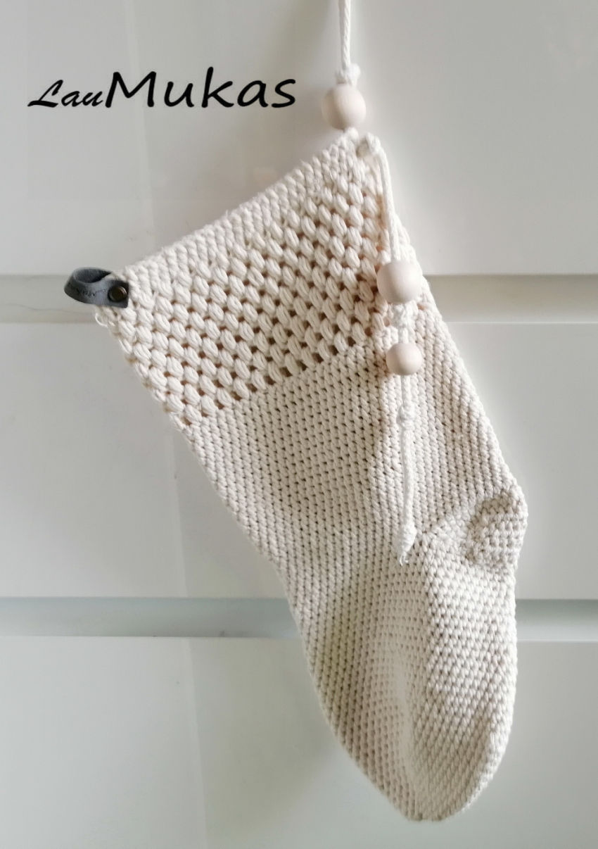 Pakabinama kalėdins kojinė dovanoms+ staigmena. 37/17 cm. balta spalva. dekoracijos | šventėms | pakabinama kalėdins kojinė dovanoms+ sta