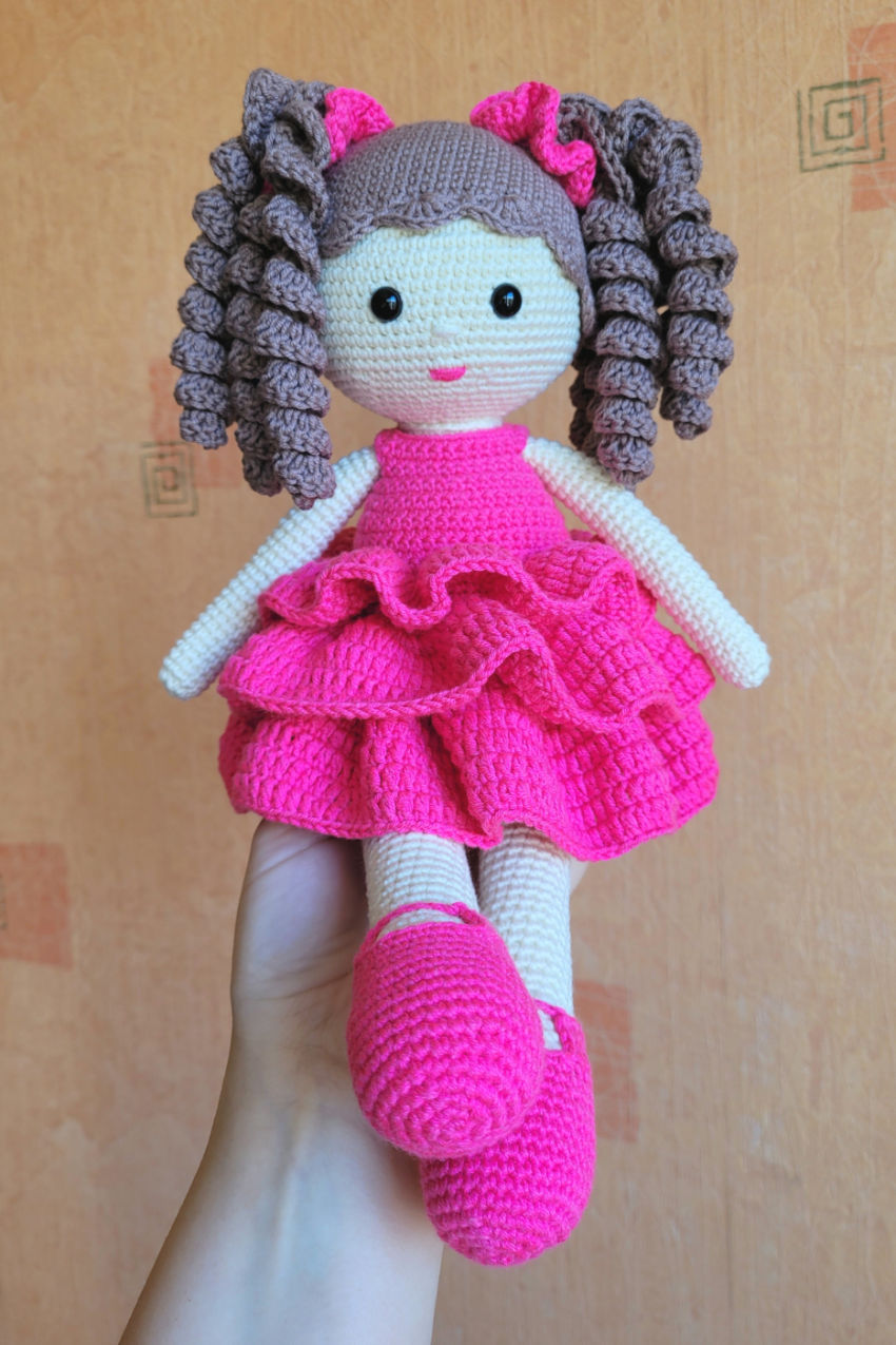 žaislai | lėlės | nerta rankų lėlė su suknele  35 cm dovan