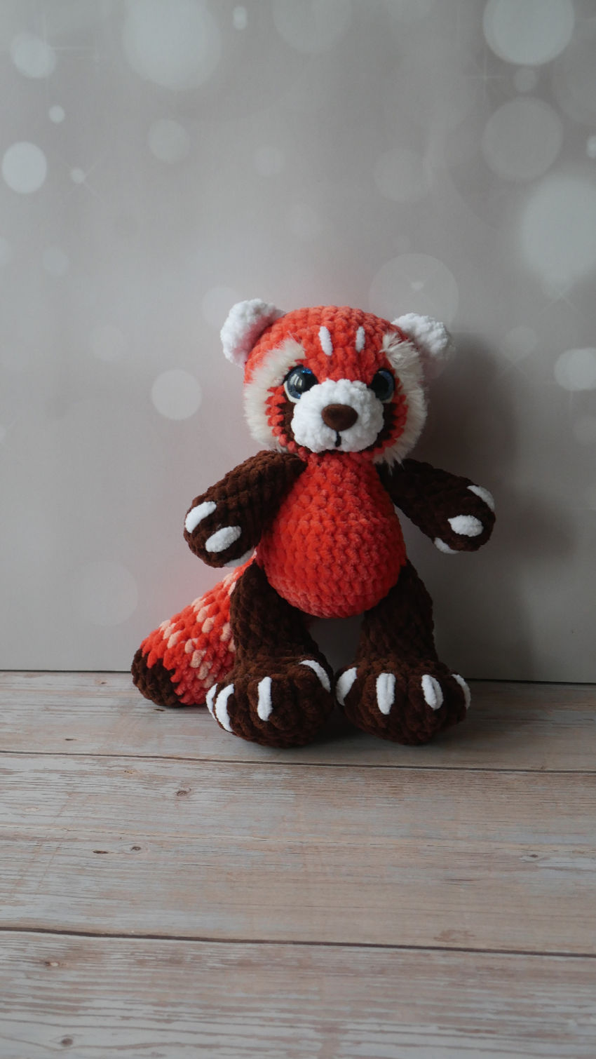 Rankų darbo pliušiniai žaislas - raudonoji panda, aukštis 22 cm žaislai | minkšti | rankų darbo pliušiniai žaislas - raudono