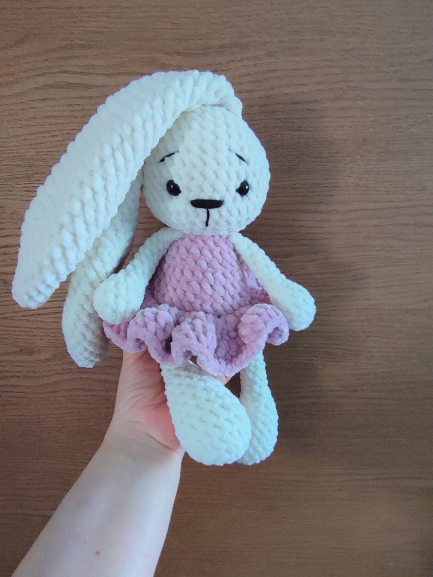 Pliušinis žaislas - zuikis balerina aukštis 30 cm spalva kreminė žaislai | minkšti | pliušinis žaislas - zuikis balerina aukš