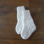 avalynė | kojinės | megztos rankomis vilnonės pieno baltumo 