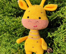 Didelė minkšta žirafa pūstažandė ūgis 25 cm be ragelių