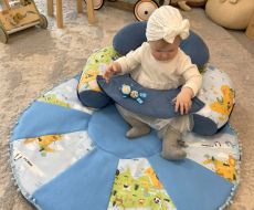 Funkcionalioji pagalvė su žaidimų kilimėliu žemėlapis