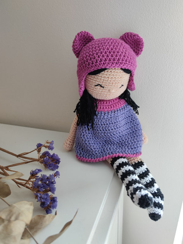 Nerta lėlė elsi 30 cm ilgio 