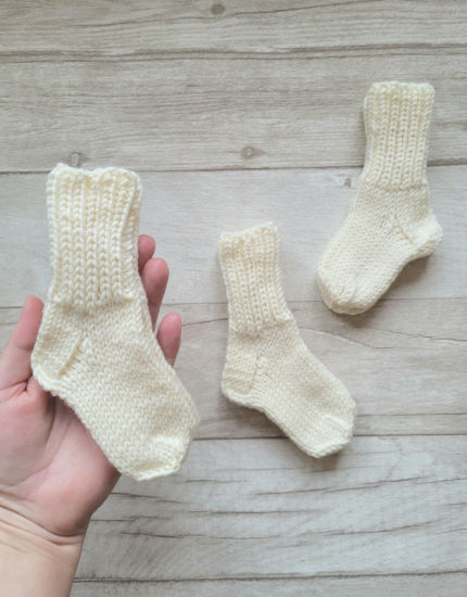 Kojinaičių komplektas 3 poros 9 cm dydžio pirmosios kojinaitės kūdikiui avalynė | kojinės | Kojinaičių komplektas 3 poros 9 cm dydži