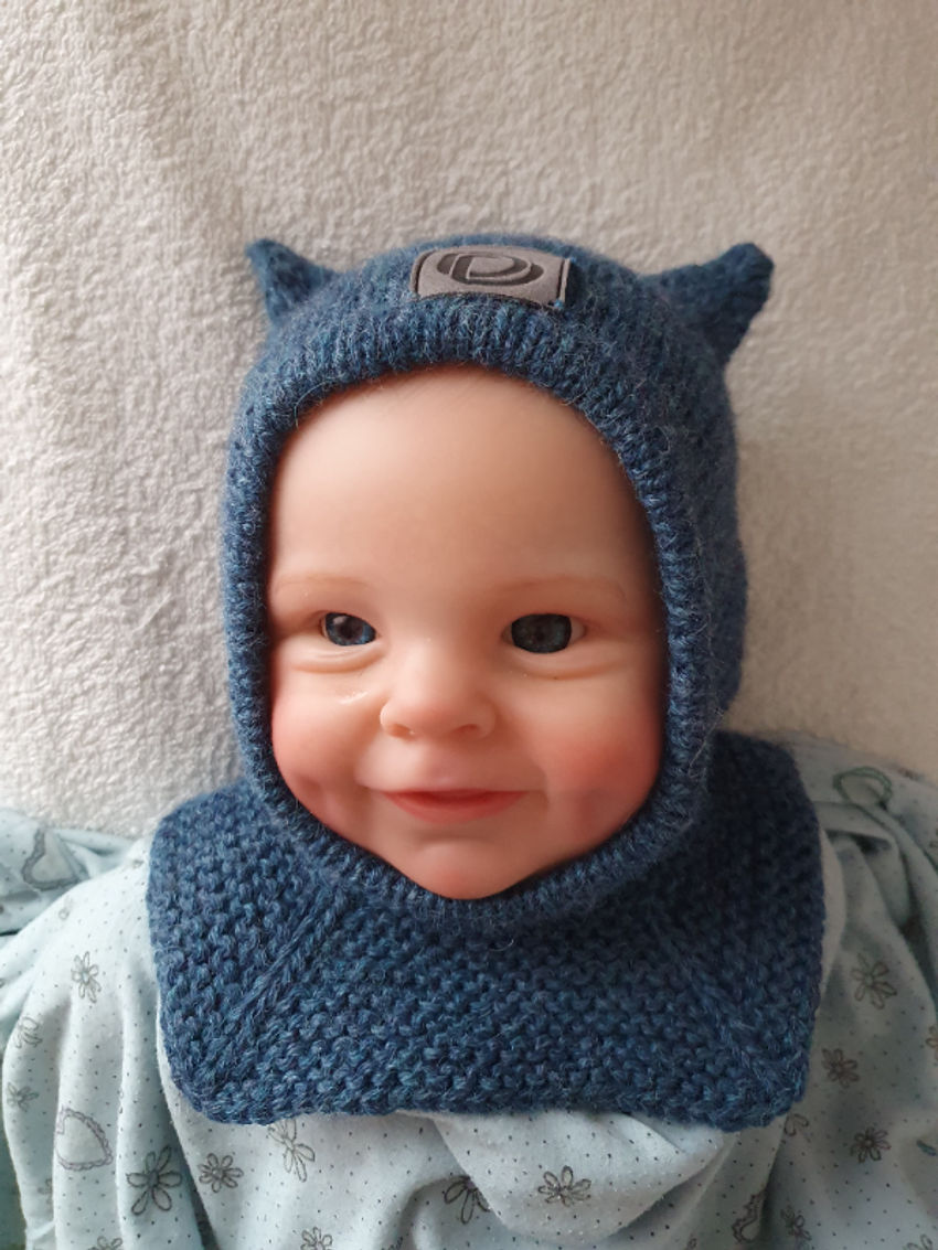 Pirmoji lauko kepurytė - šalmukas naujagimiui unisex apranga | Kepurės | pirmoji lauko kepurytė - šalmukas naujag