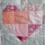 aksesuarai | pledukai | antklodė su rožinėmis širdelėmis sukurta