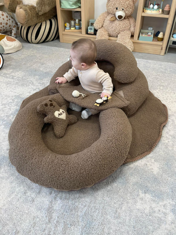 Sėdinukas kūdikiams „komfortas“ su kilimėliu 90 cm | teddy šokoladas