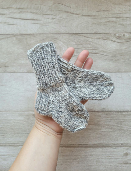 avalynė | kojinės | Vilnos kojinaitės 10 cm  pirmosios kojin