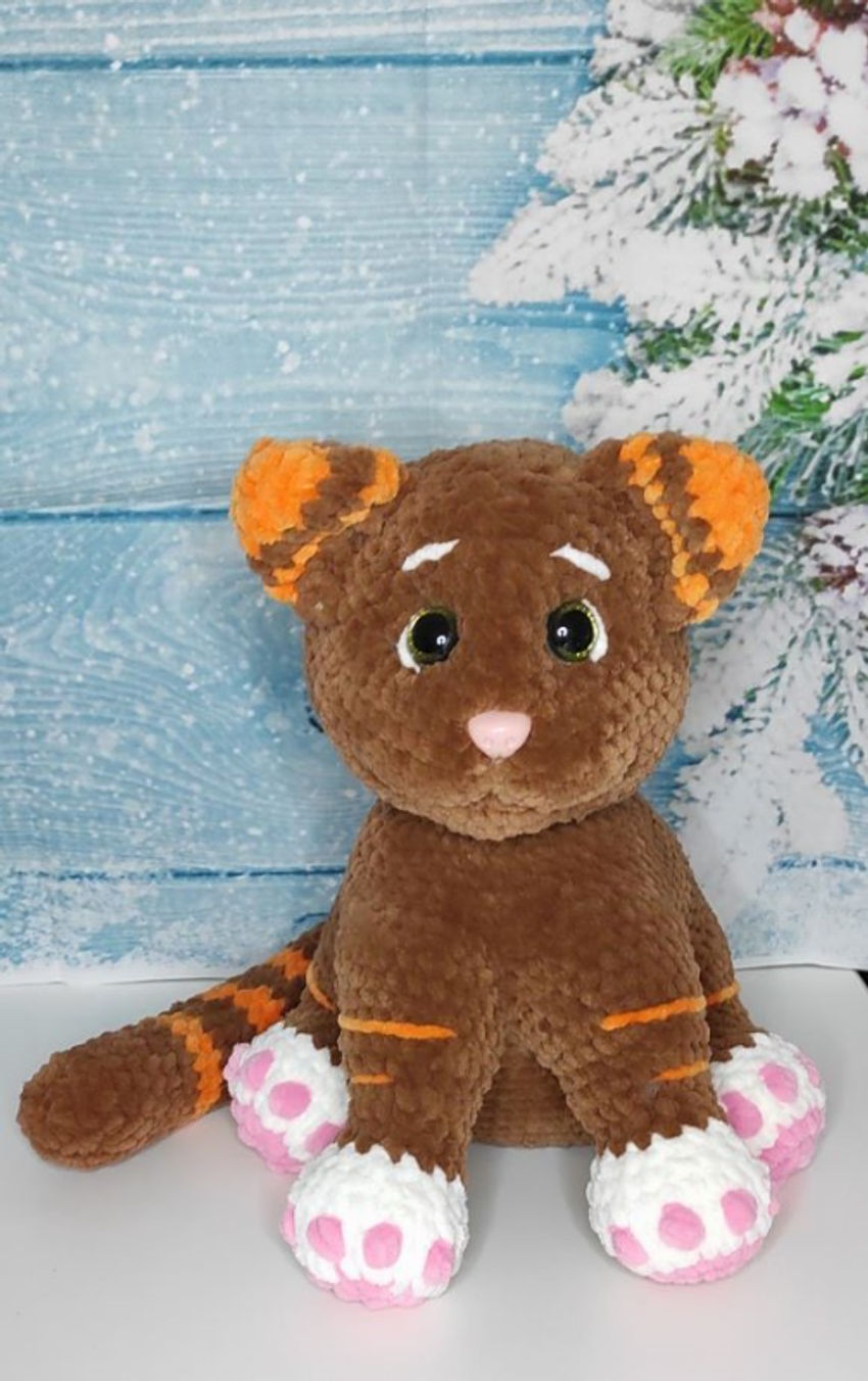 Nertas rankų darbo pliušinis katinas šokoladas 24 cm rūdos spalvos žaislai | minkšti | nertas rankų darbo pliušinis katinas šok