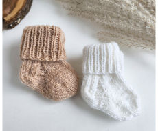 Rankų darbo merino ir alpakų vilnos 0-3 mėn  naujagimio kojinyčių rinkinys