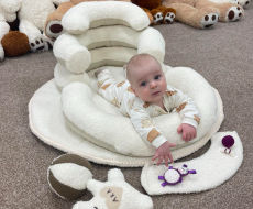 Sėdinukas transformeris su pailgu kilimėliu teddy vanilinė meškutė