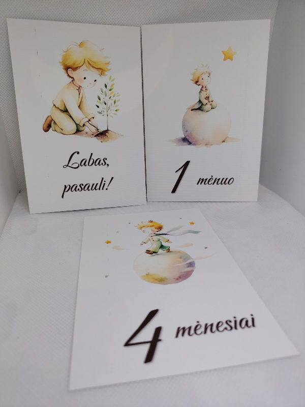 Mėnesių kortelės naujagimiui mažasis princas