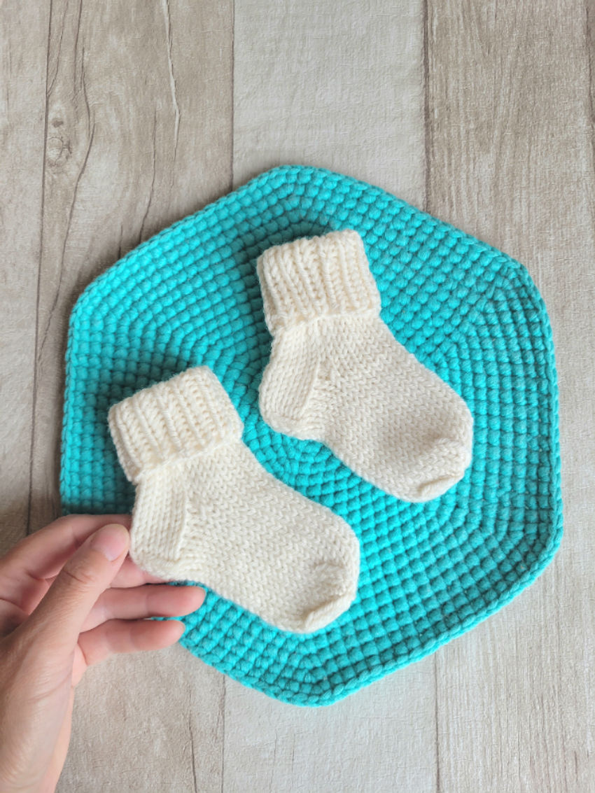Merino vilnos kojinaitės 9 cm pirmosios kojinaitės dovana naujagimiui avalynė | kojinės | merino vilnos kojinaitės 9 cm pirmosios