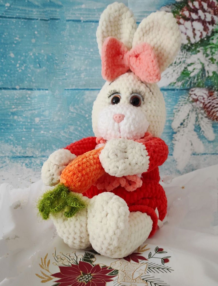 žaislai | minkšti | nertas pliušinis kiškis su morka 36 cm s